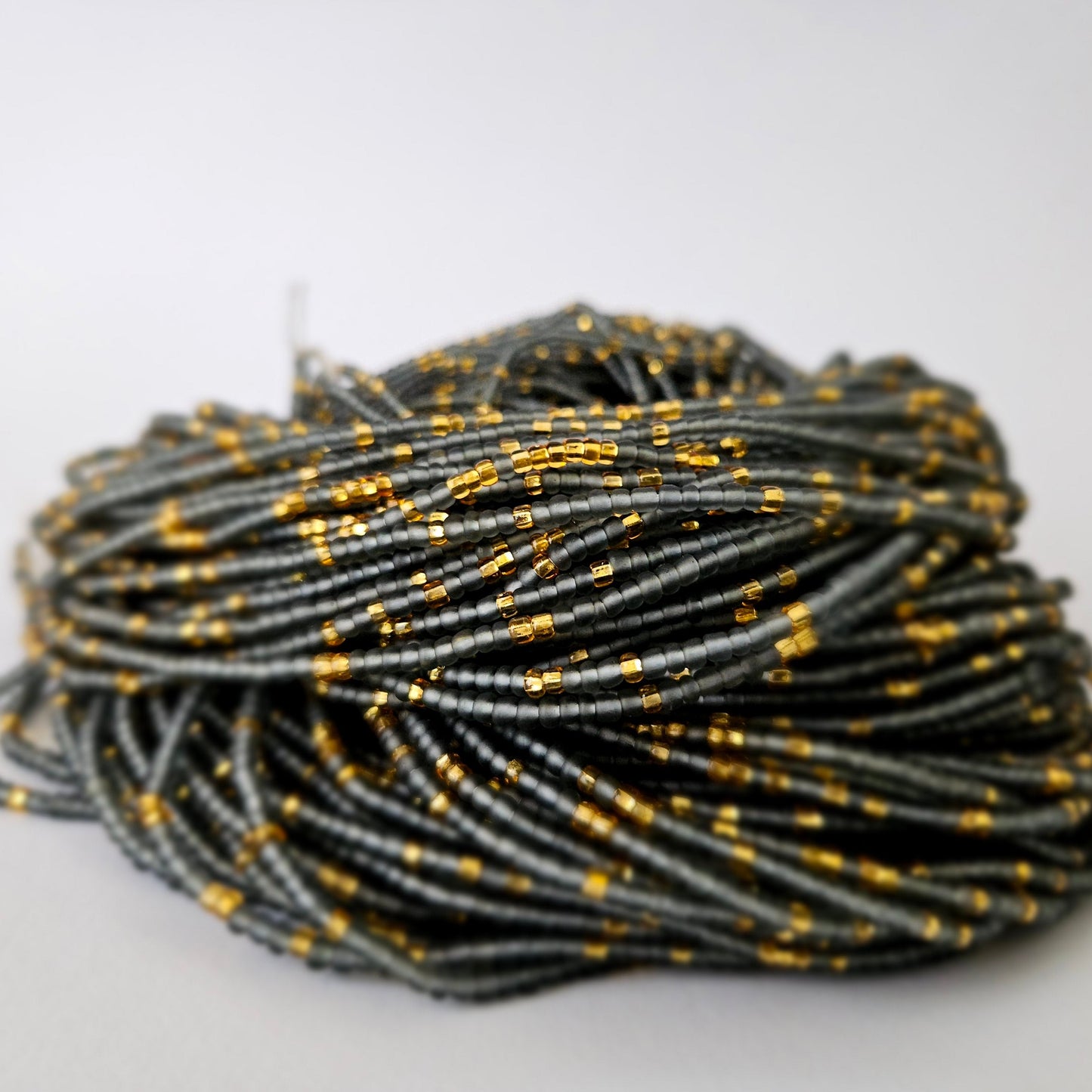 Bold Elegance Waistbeads